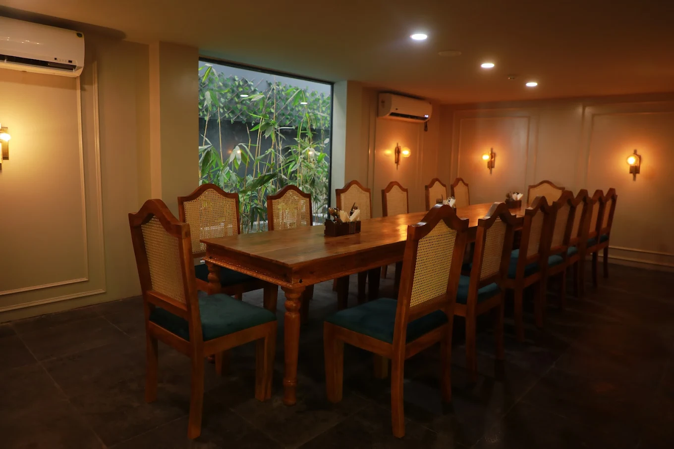 UTK private dining room