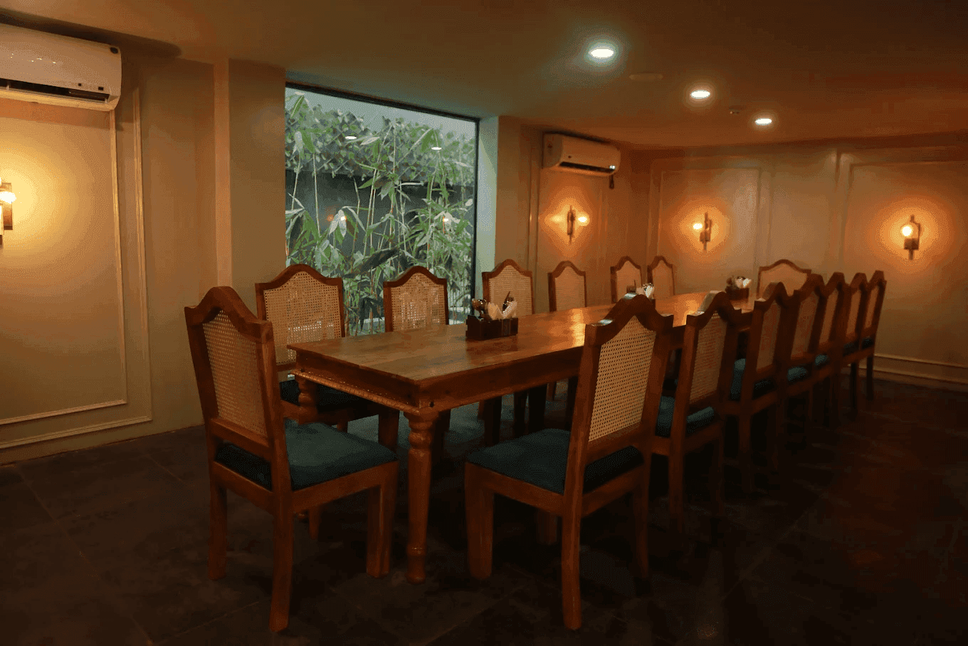 UTK private dining room